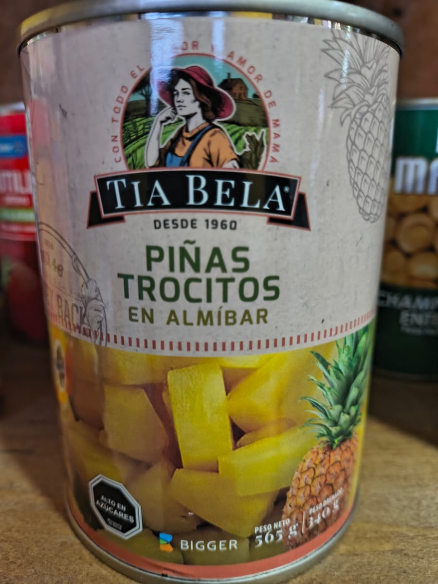 Tia Bela Piñas Trocitos en Almíbar 565 g